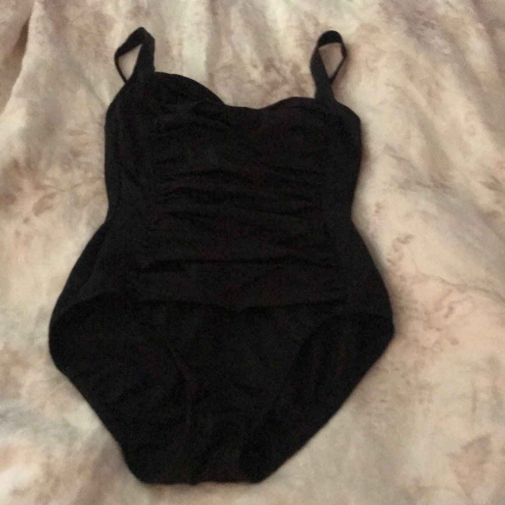 One piece back bathing suit new NO tags